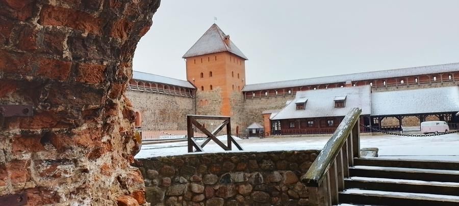 Автобус| Минск зимой: в гостях у Нового года и гостиного очага из Твери