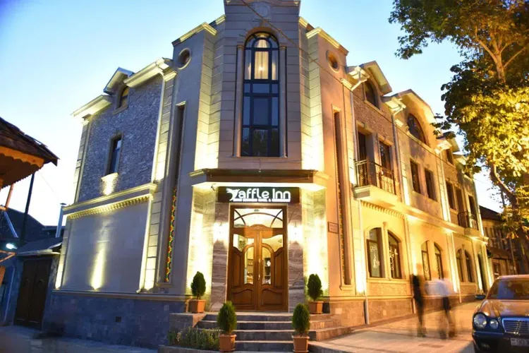 Yaffle Hotel Sheki 4* (г. Шеки) / Ganja Hotel 4* (г. Гянджа) / Cosy Hotel (г. Баку)