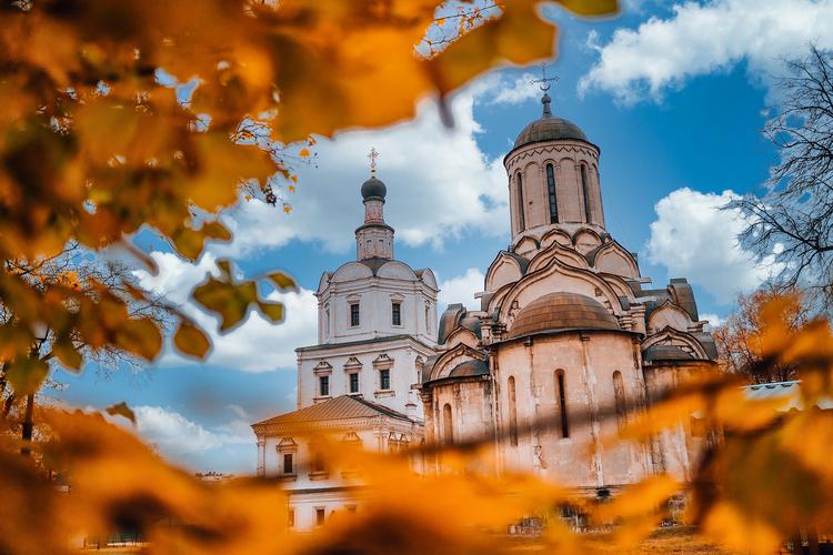 Москва знакомая и незнакомая плюс 5 дней