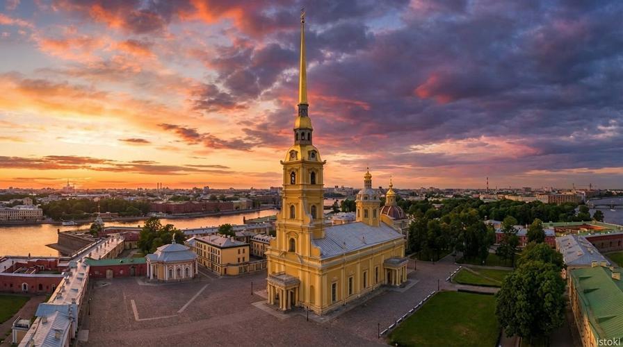 Автобус | Минск: где сердце Беларуси бьётся тише, но сильнее из Твери