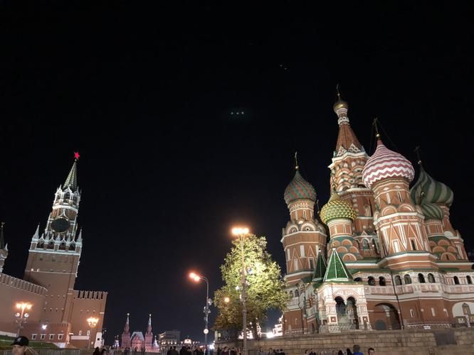 В Москву на 8 Марта (промо)