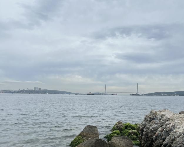 От моста до маяка: где архитектура дышит морем