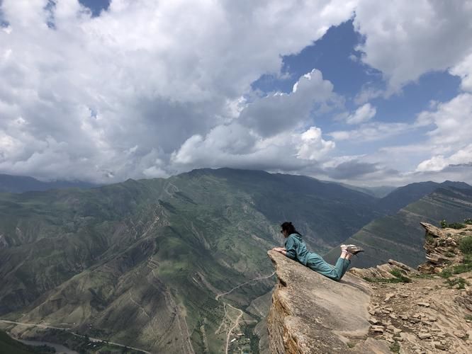 Автобус| Дыхание становится горой