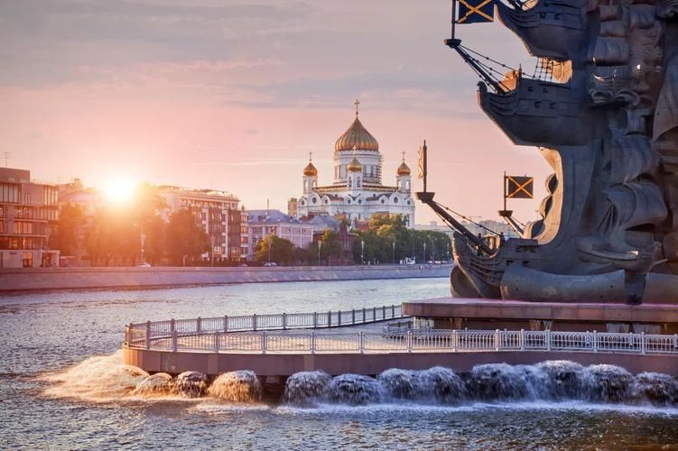 Рассветы и закаты над столицей: путешествие-настроение 2 дня