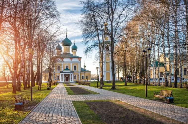 Автобус| Уездное кольцо: от столицы к Волге