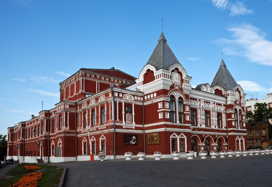 Автобус| Самара и тайны зимнего замка из Москвы
